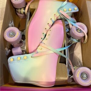 Pastel Roller Skates for Women